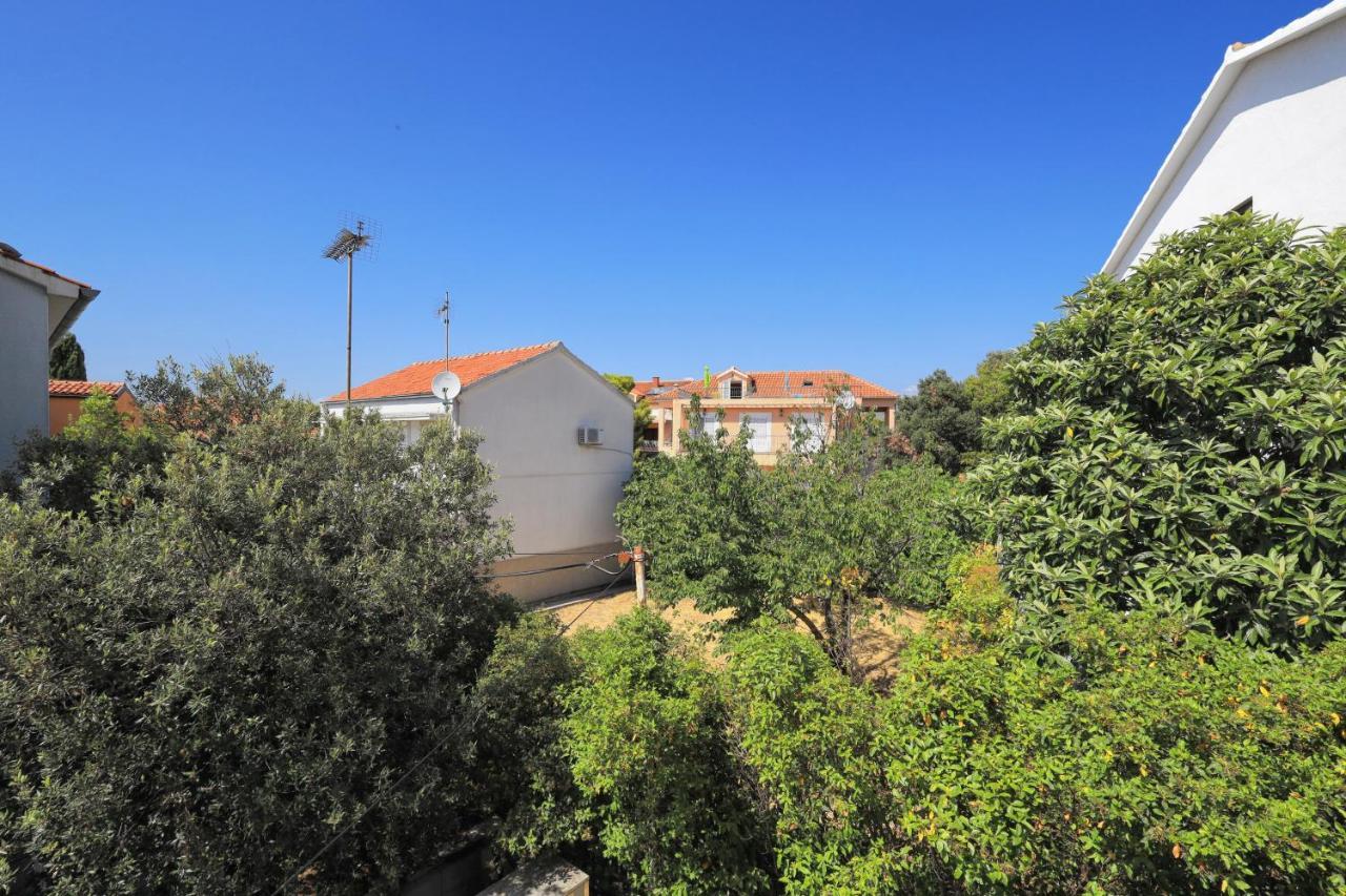 Family Friendly Seaside Apartments Brodarica, Sibenik - 15270 Bagian luar foto