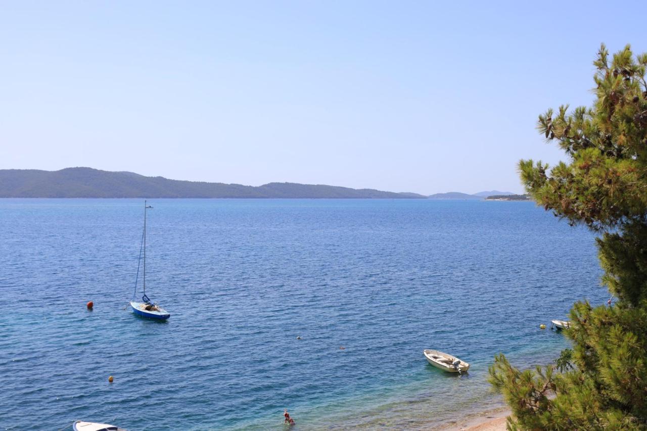 Family Friendly Seaside Apartments Brodarica, Sibenik - 15270 Bagian luar foto