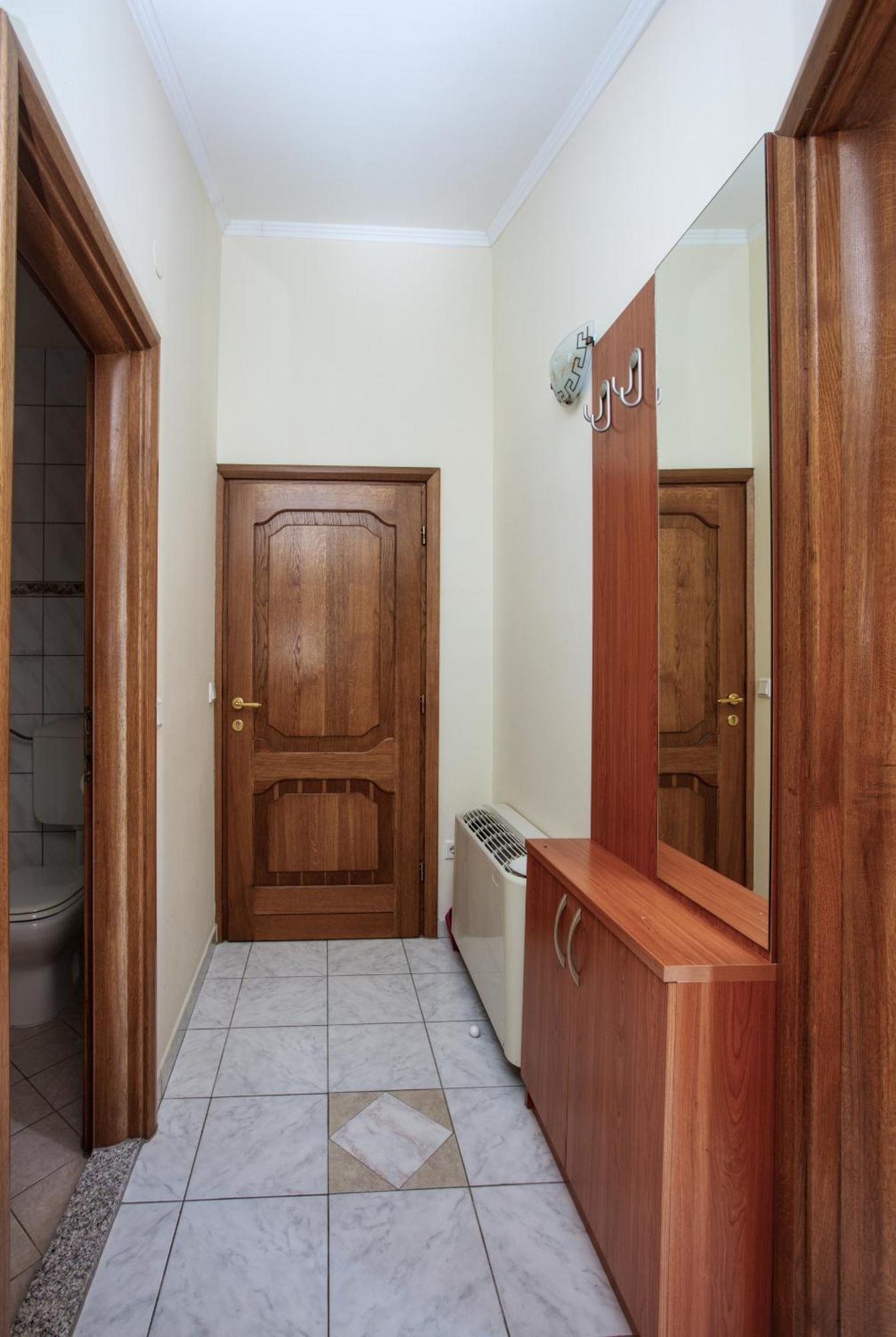 Family Friendly Seaside Apartments Brodarica, Sibenik - 15270 Bagian luar foto